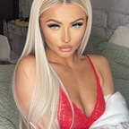 Profile picture of missn0vember